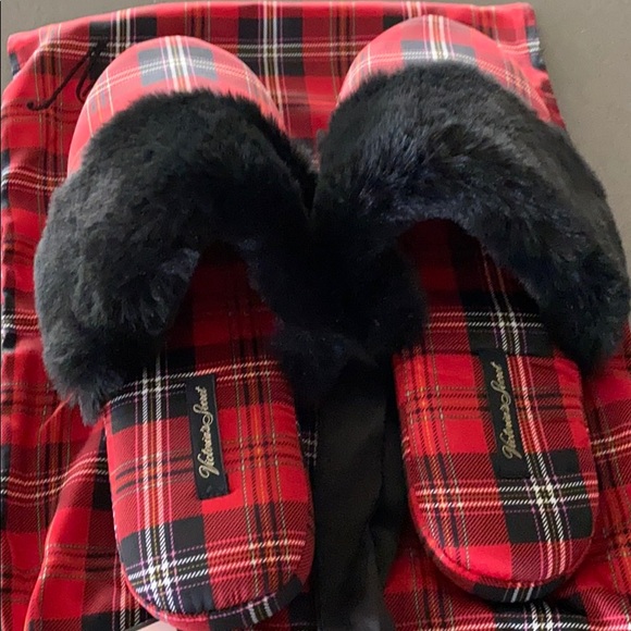 Victoria’s Secret Signature Satin Slippers Red Plaid / Size Small 5-6 - Picture 6 of 8